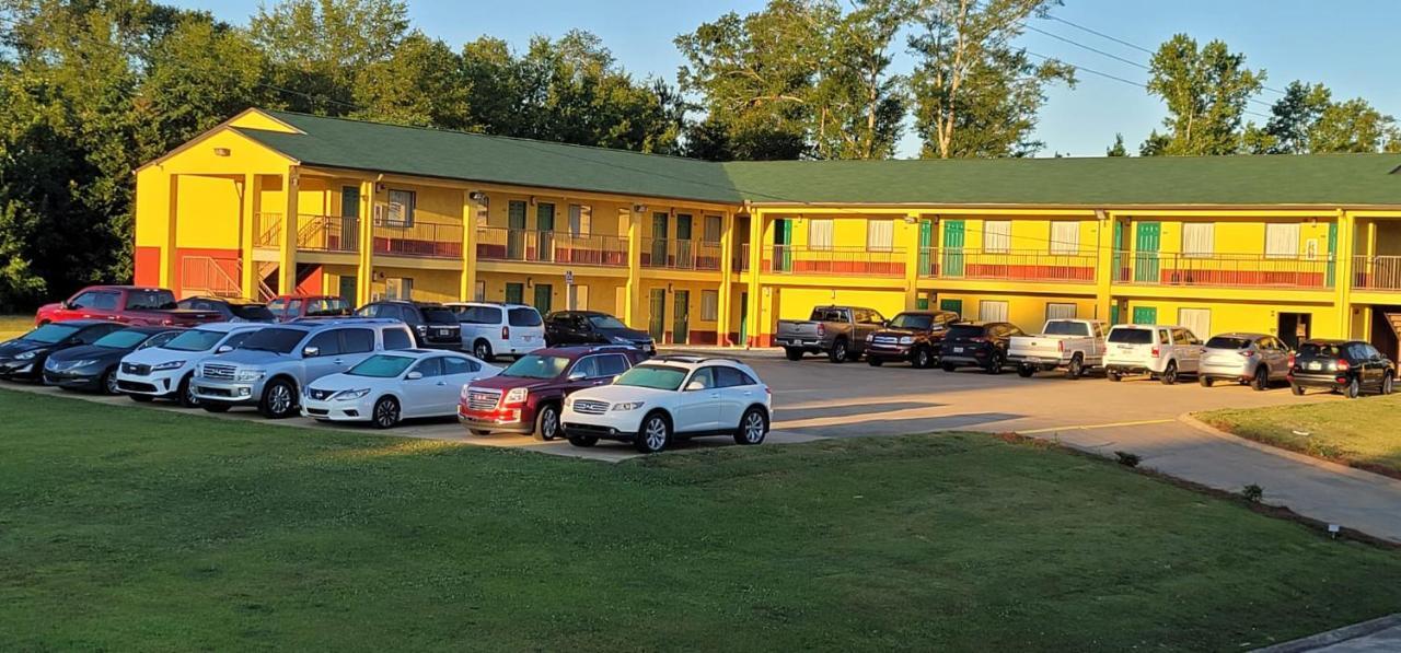 Garden Inn And Suites Near Callaway Gardens Pine Mountain 외부 사진
