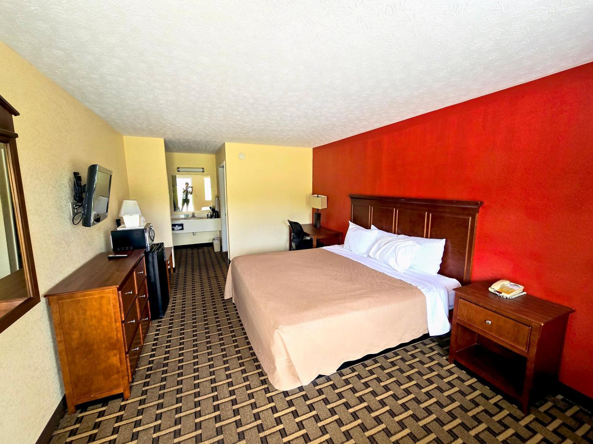 Garden Inn And Suites Near Callaway Gardens Pine Mountain 외부 사진