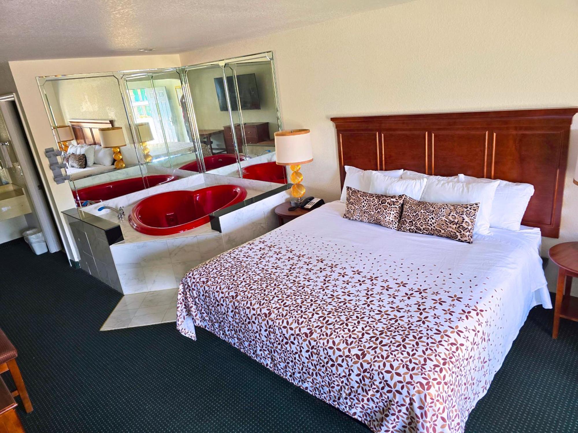 Garden Inn And Suites Near Callaway Gardens Pine Mountain 외부 사진