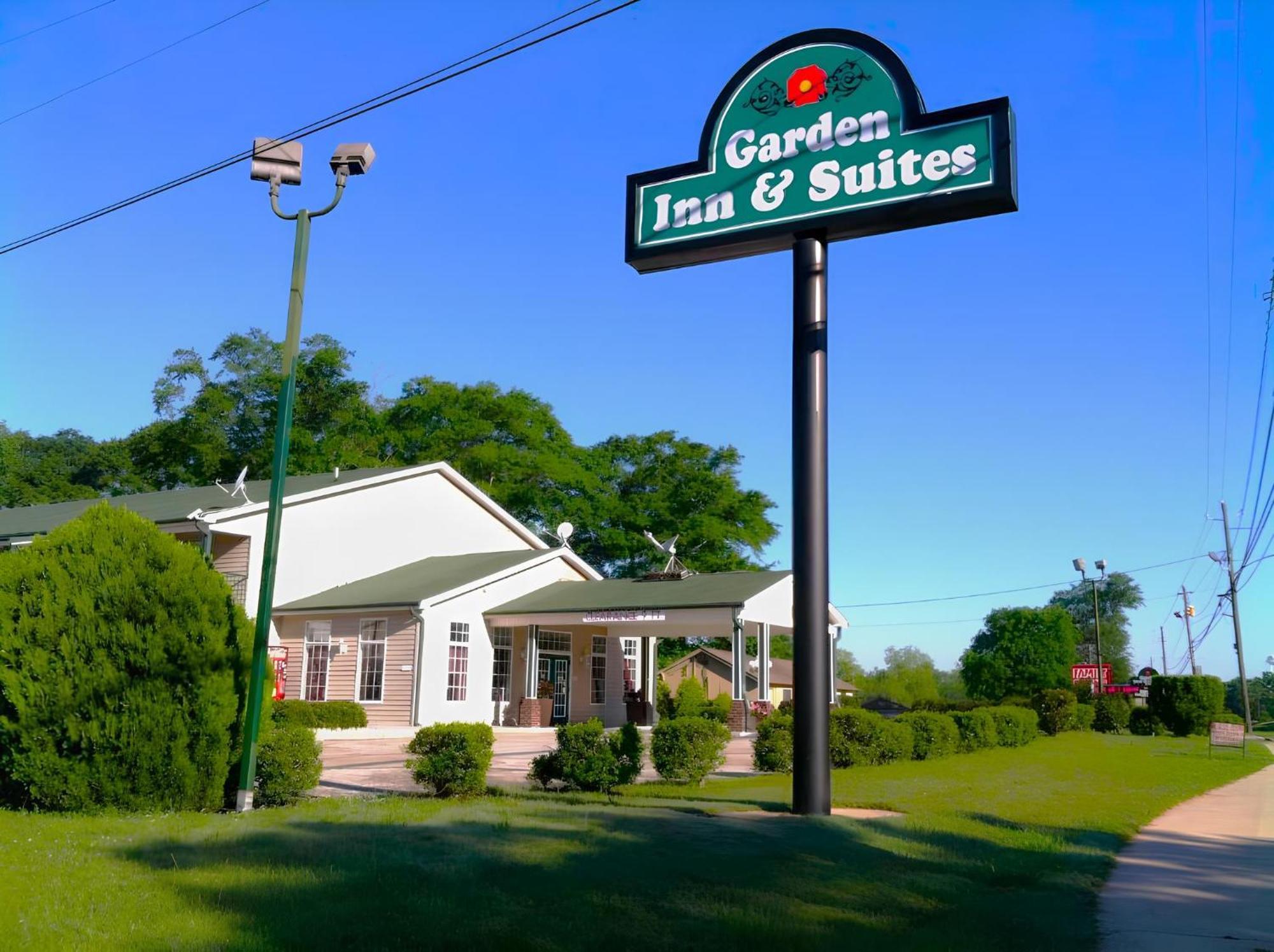 Garden Inn And Suites Near Callaway Gardens Pine Mountain 외부 사진